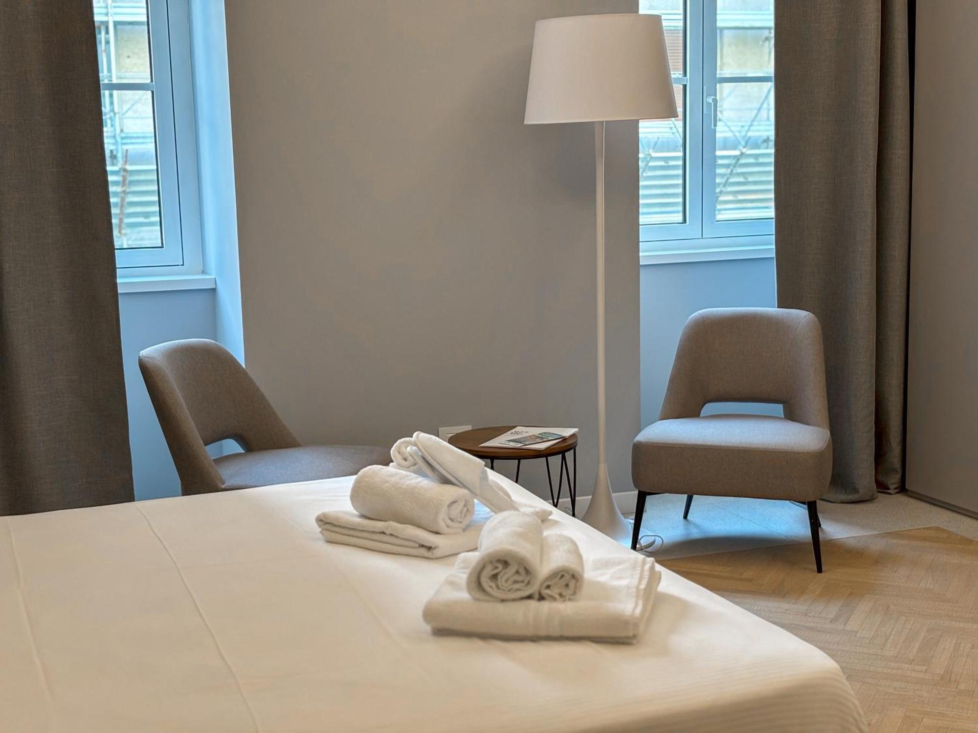 Teatro Romano Exclusive Suites Trieste Esterno foto