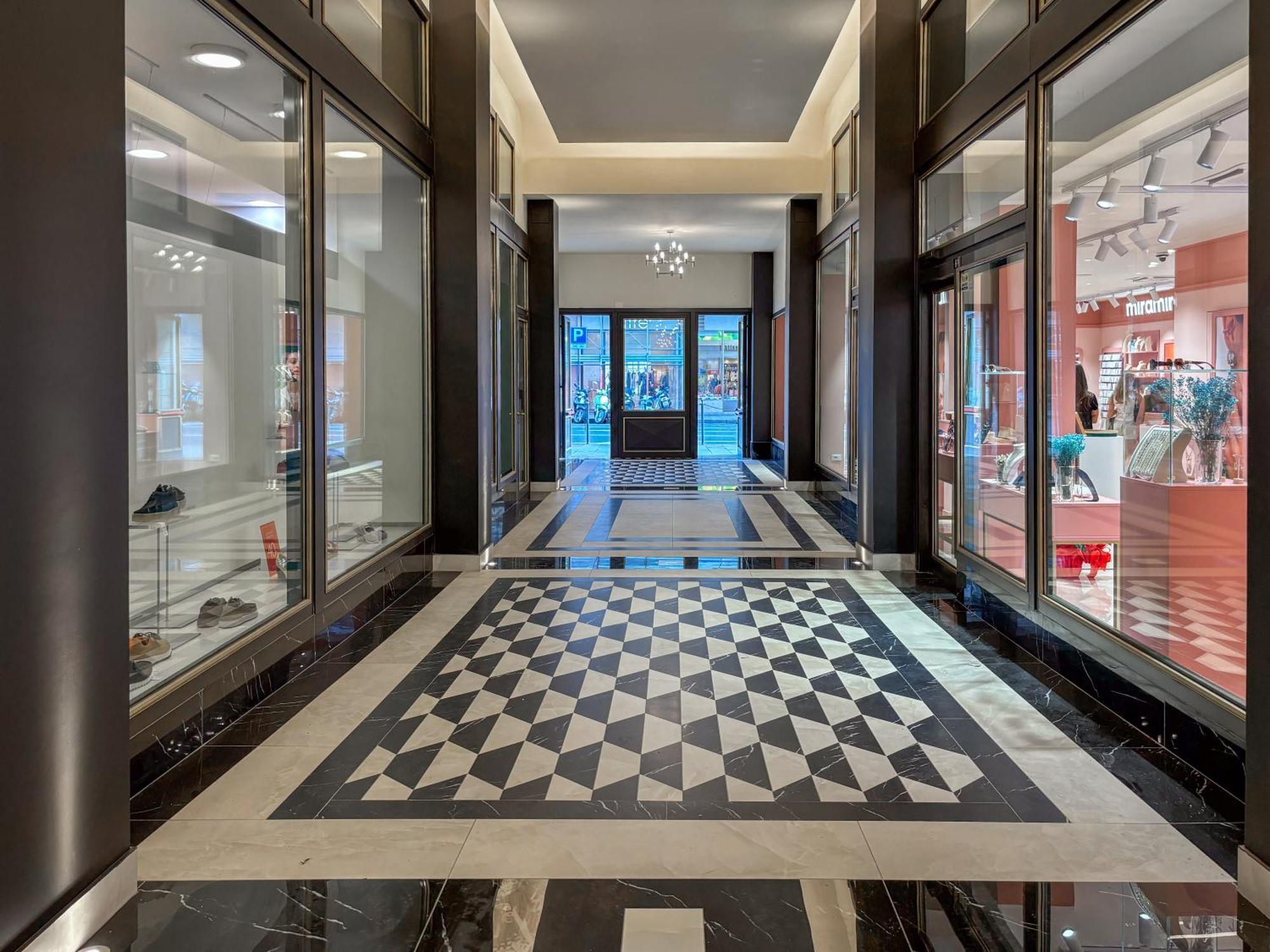 Teatro Romano Exclusive Suites Trieste Esterno foto