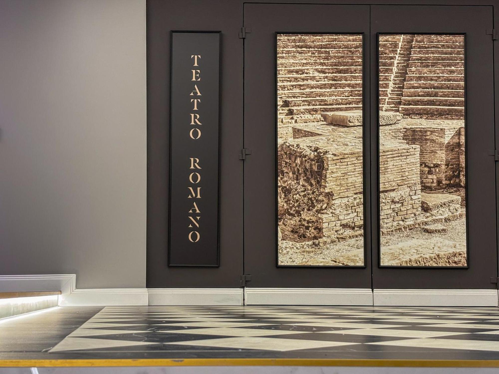 Teatro Romano Exclusive Suites Trieste Esterno foto